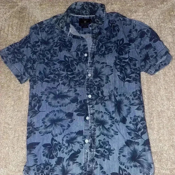 Blue Casual Button Down Shirt - Picture 1 of 3